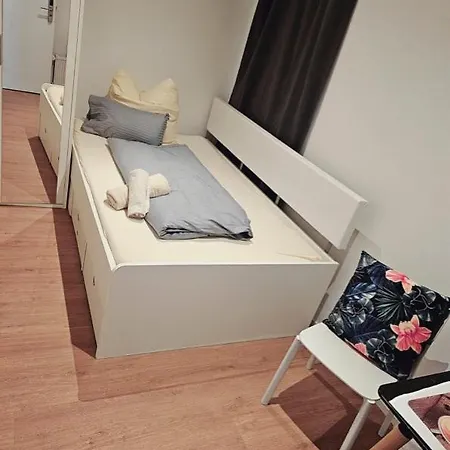 Estelada Hostel Berg Am Laim Hostel