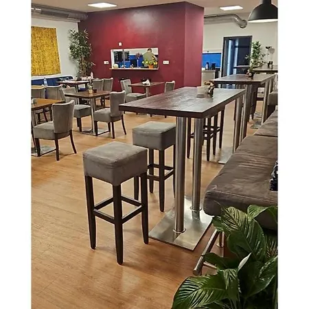 Estelada Hostel Berg Am Laim *