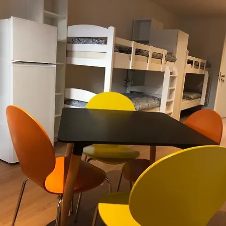 Auberge de jeunesse Estelada Berg Am Laim *